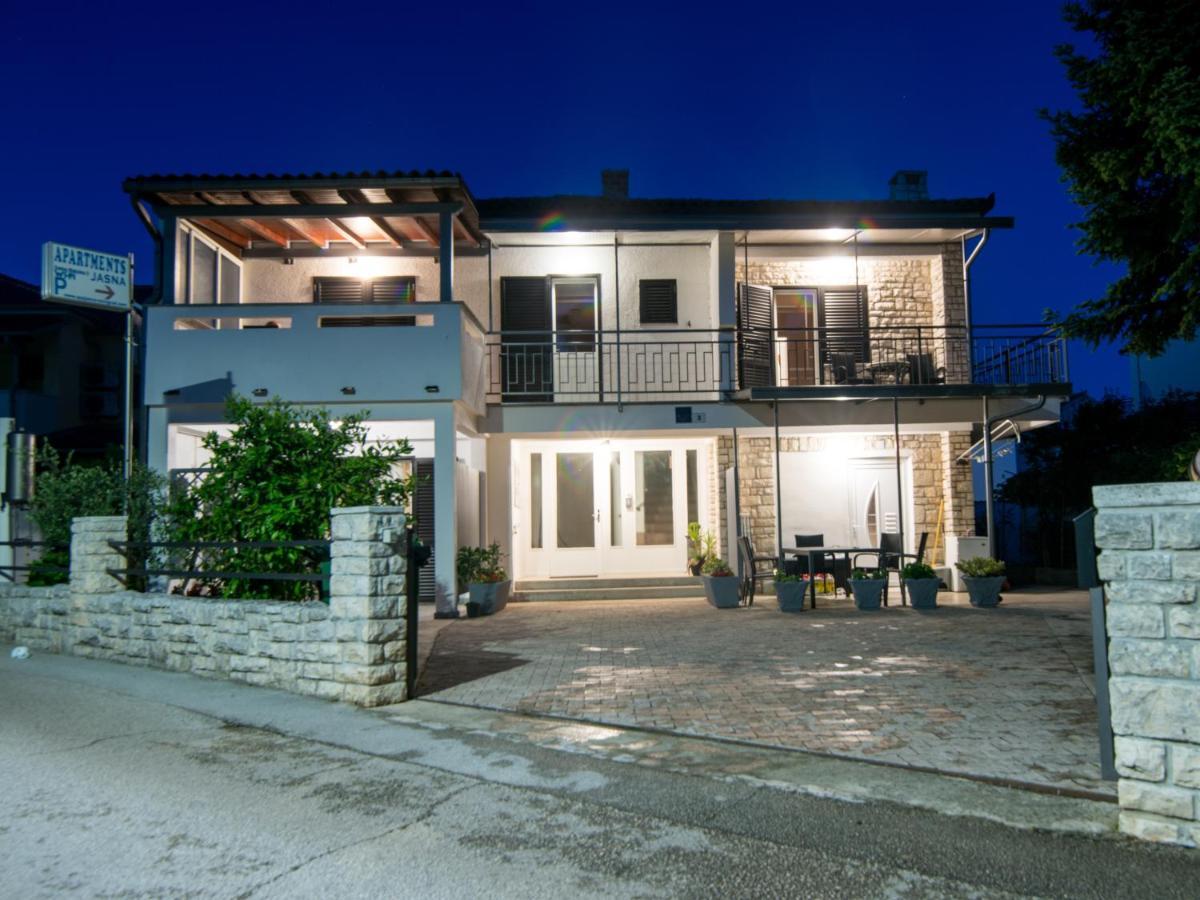 Apartments Jasna 1 Novigrad Istria Exterior foto